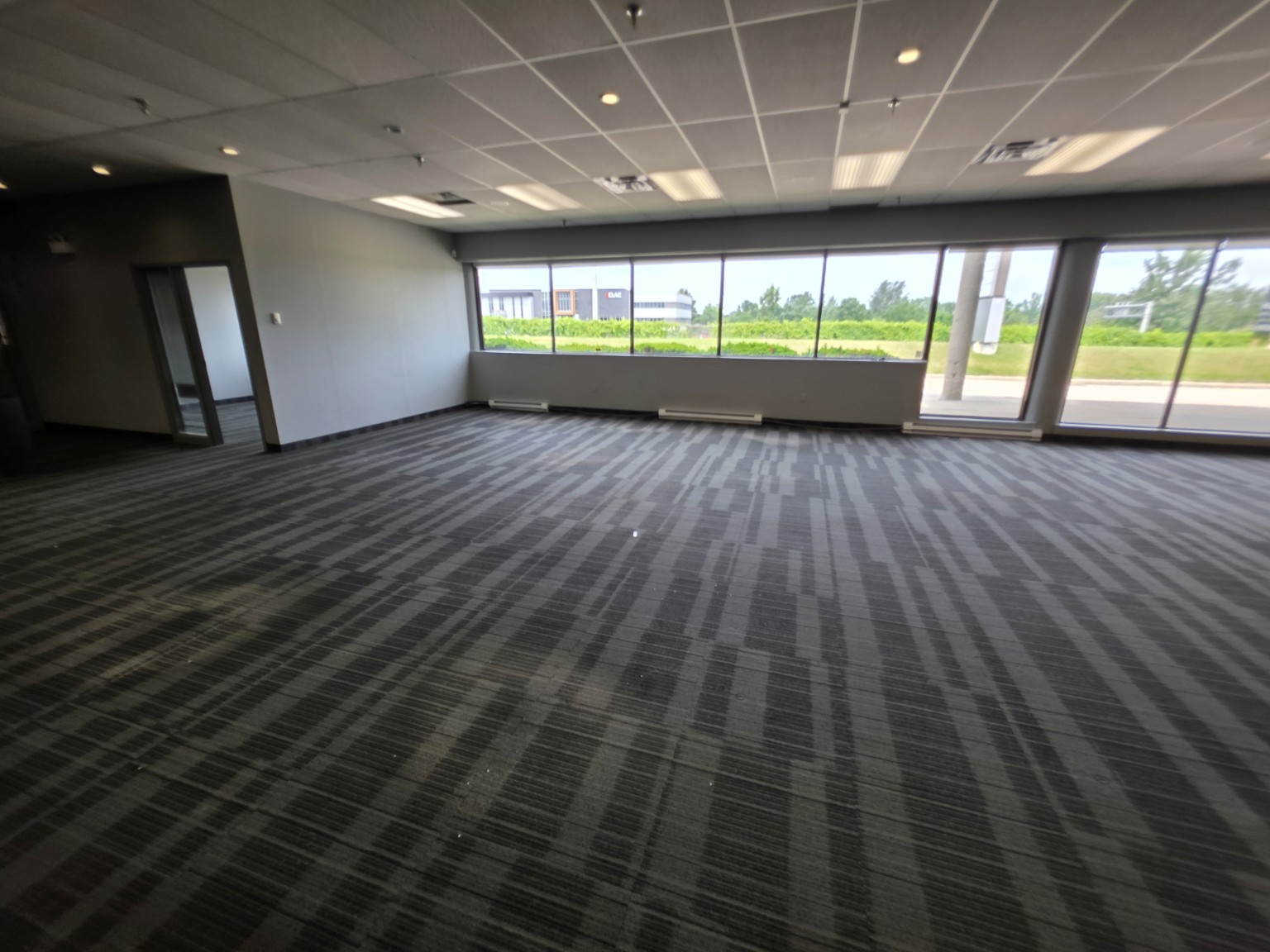 Commercial project support and turnover